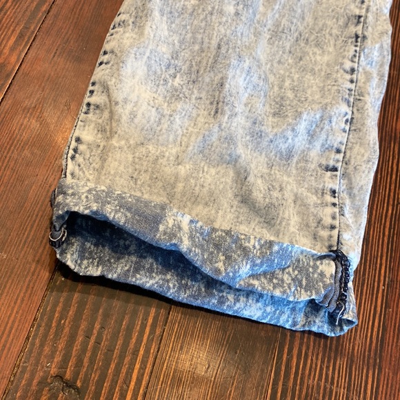 Jogger Jeans - Picture 4 of 6